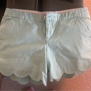 EUC Lilly Pulitzer Size 6 Mint Green Scalloped Women Shorts